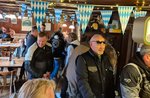Zünftiges Oktoberfest mit Stimmung, Musik und bayerische Schmankerl