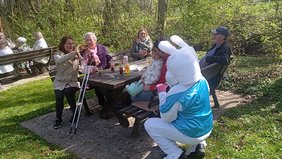 Grüne Soße & Osterfreude – NaturFreunde Karben feiern am Ostermontag 2026 mit dem Osterhasen 