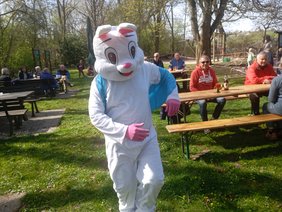 Grüne Soße & Osterfreude – NaturFreunde Karben feiern am Ostermontag 2026 mit dem Osterhasen 